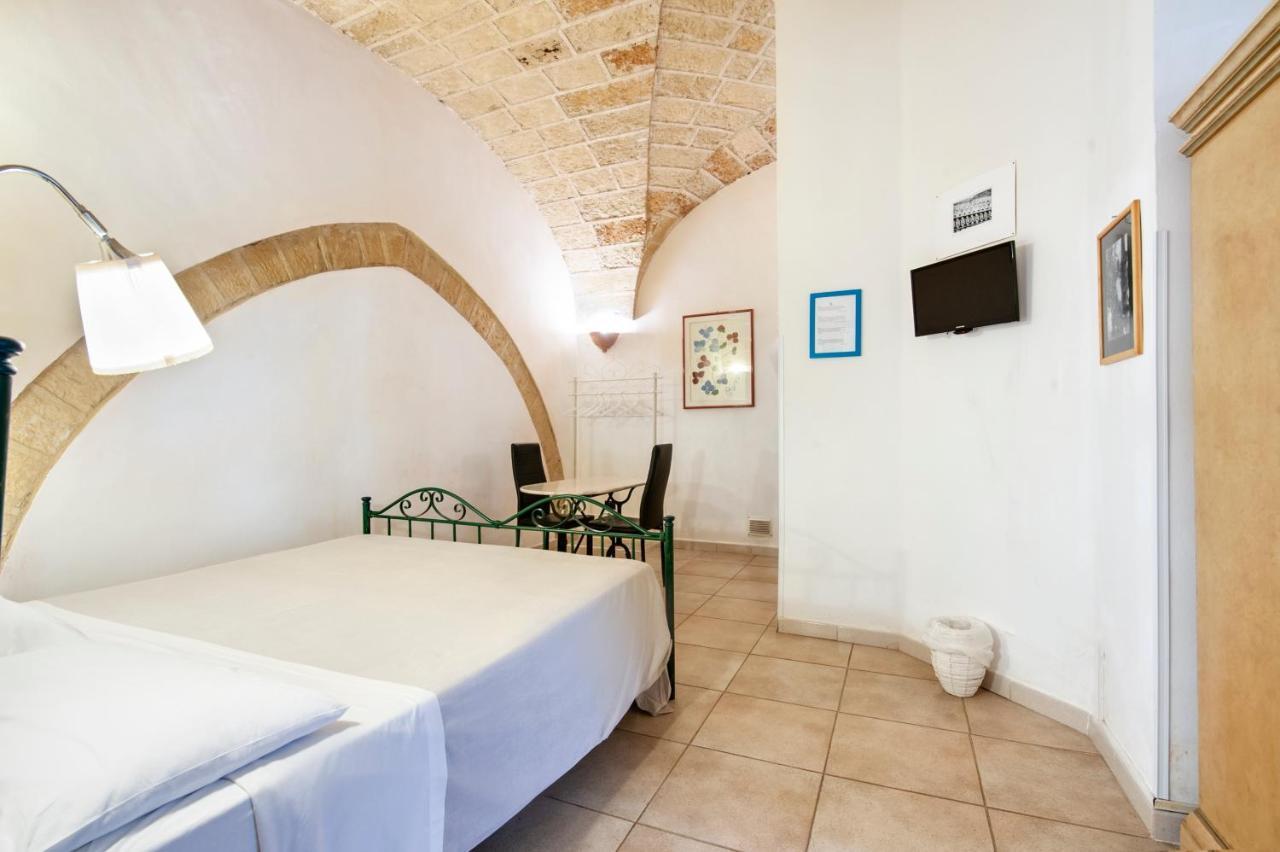 Bed & Breakfast Antiche Volte 3*